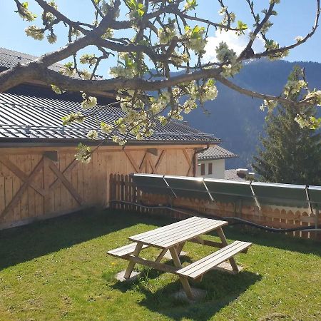 App Col Di Lana - Agriturismo La Majon Da Col Colle Santa Lucia Exterior foto
